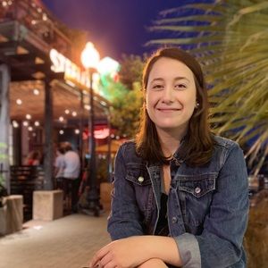 Meet your Posher, Isabel